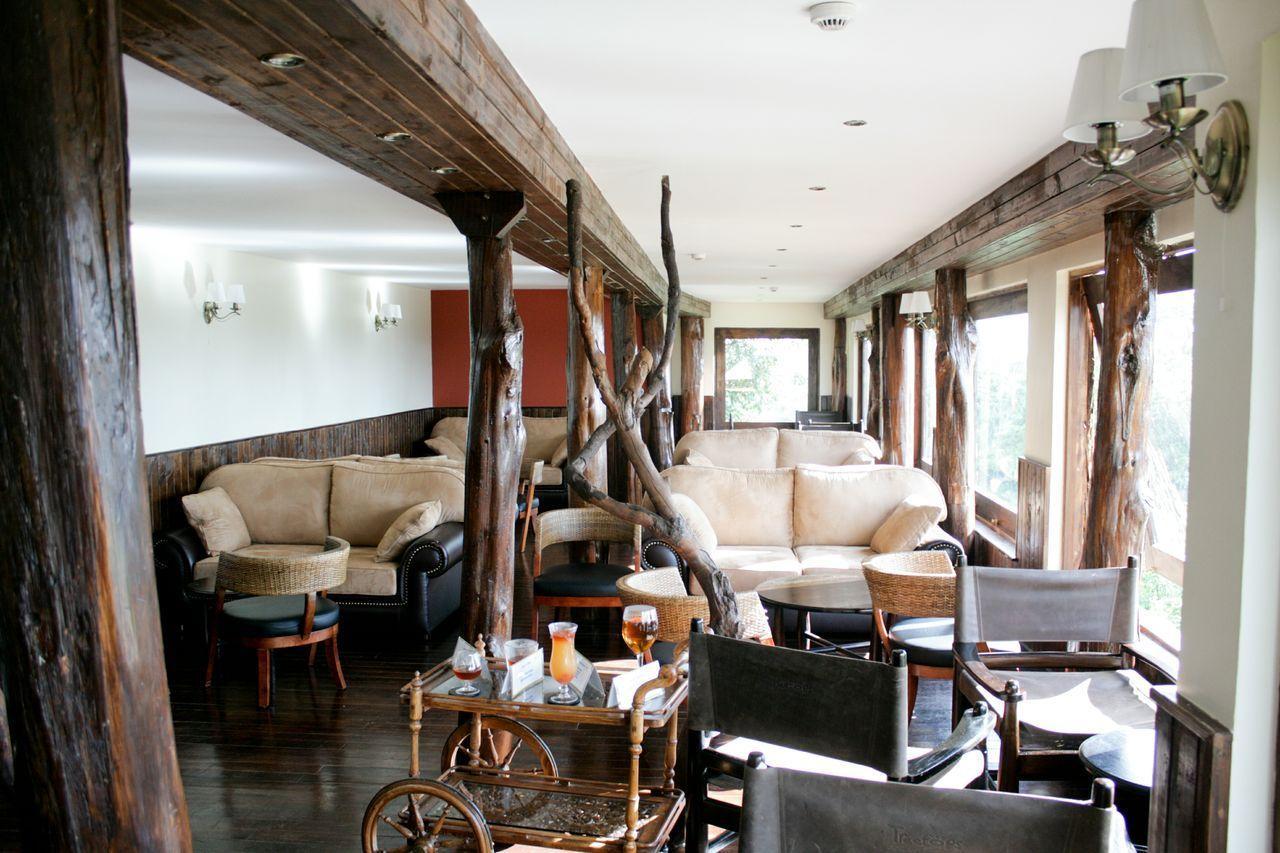 Treetops Mweiga Exterior photo