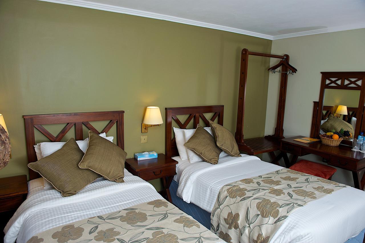 Treetops Mweiga Exterior photo